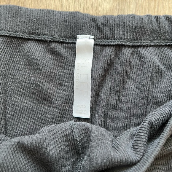 Lane Bryant Ribbed Ruched Short and Cropped Tank Top Set Black - Picture 7 of 12